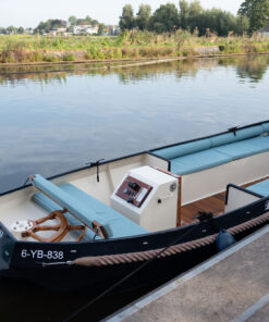 Huur uw sloep sup-board of chiliboat voor uw vaartocht in Rotterdam
